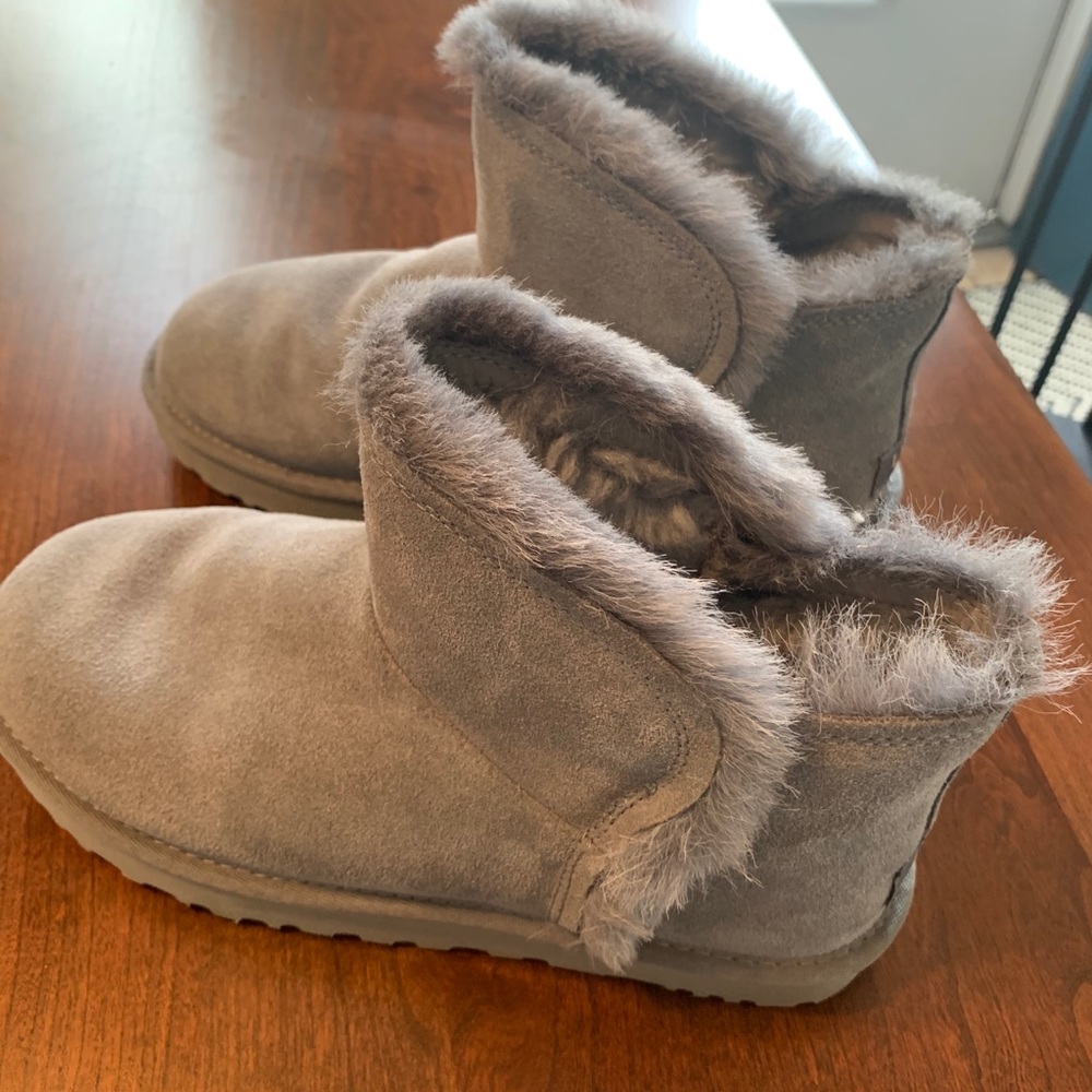 * sold * Ugg mini fluff high low boots